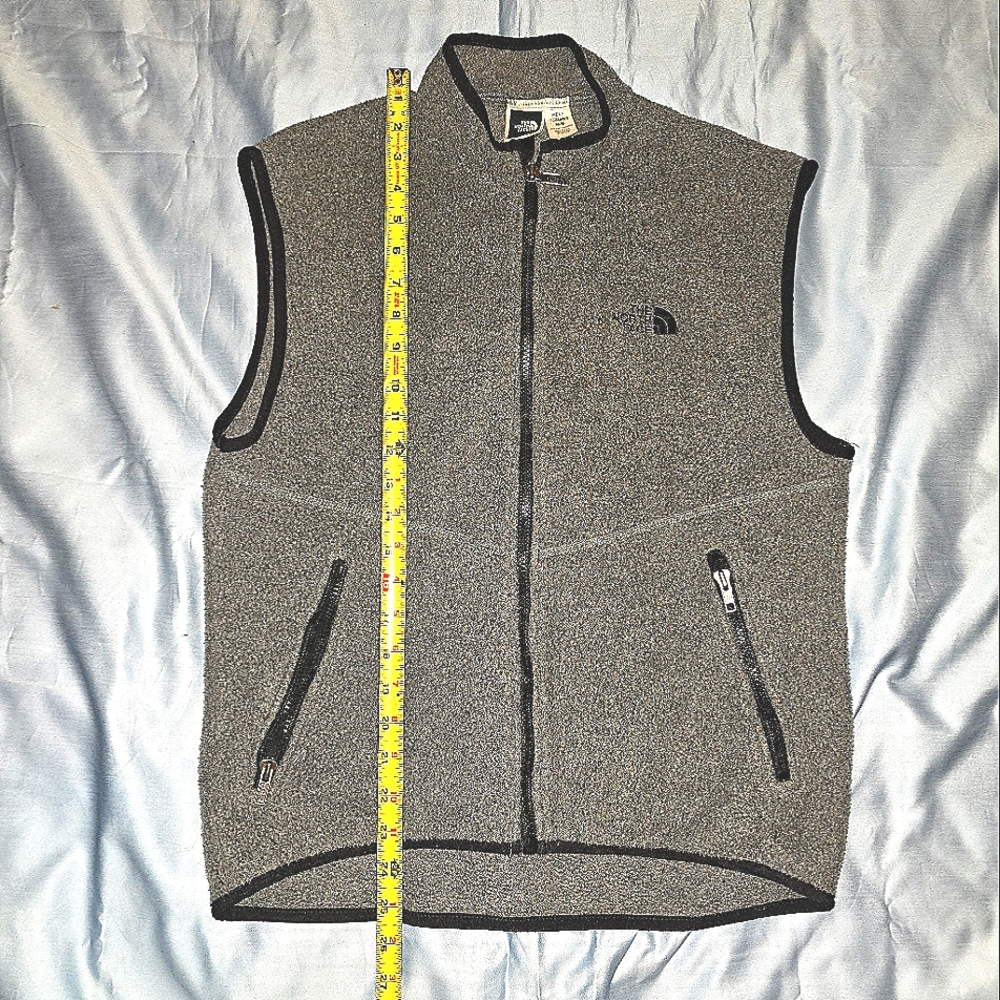 BOGO HALF OFF!!! Men's Grey North Face vest